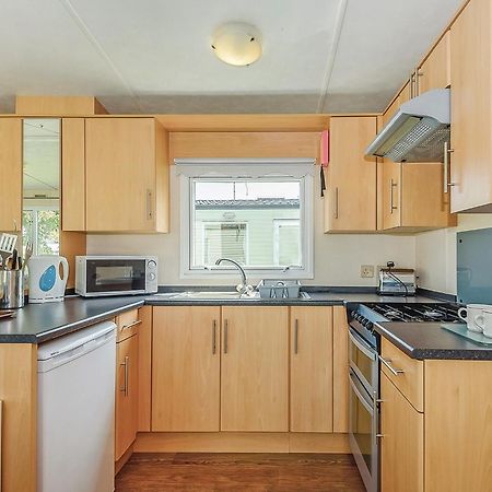 Riverside Caravan Holiday Park Bognor Regis Extérieur photo